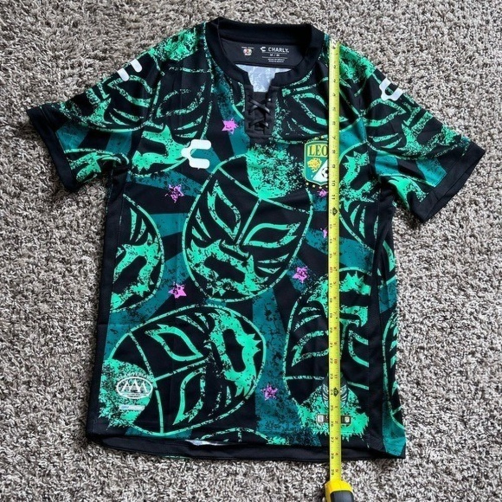 Charly Club Leon Lucha Libre AAA 30th Anniversary Soccer Jersey Green Mens Med - Picture 6 of 10